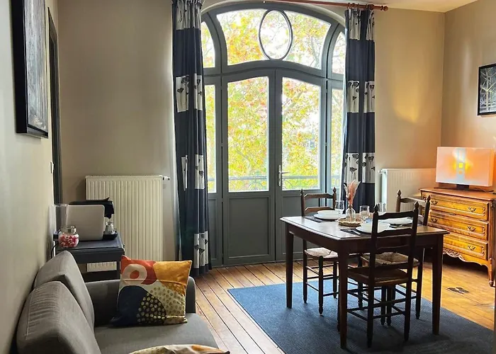 T2 Elegant & Confortable, Balcon - Centre *